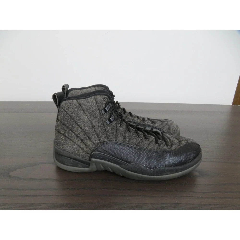 Air Jordan 12 Retro Wool Shoes Mens Size 10 Gray Basketball Sneakers 852627-003